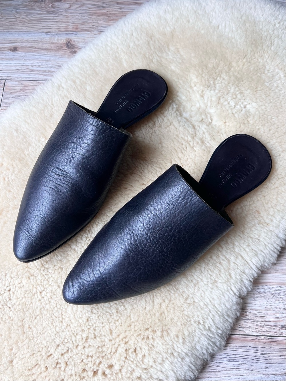 CYDWOQ Vintage Leather Mule Sz 40.5 US 10.5 Handmade Slides “Fard” Classic Chic